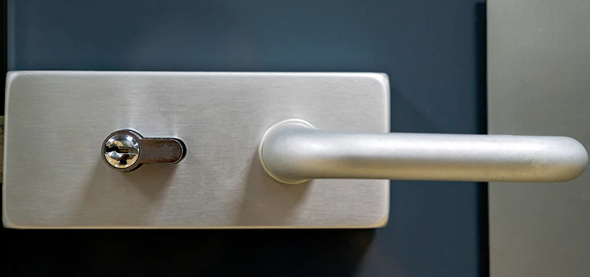 Change Patio Door Locks in The Acreage, Florida